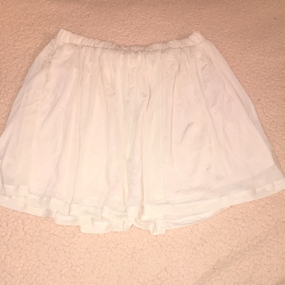 LA hearts skirt!
